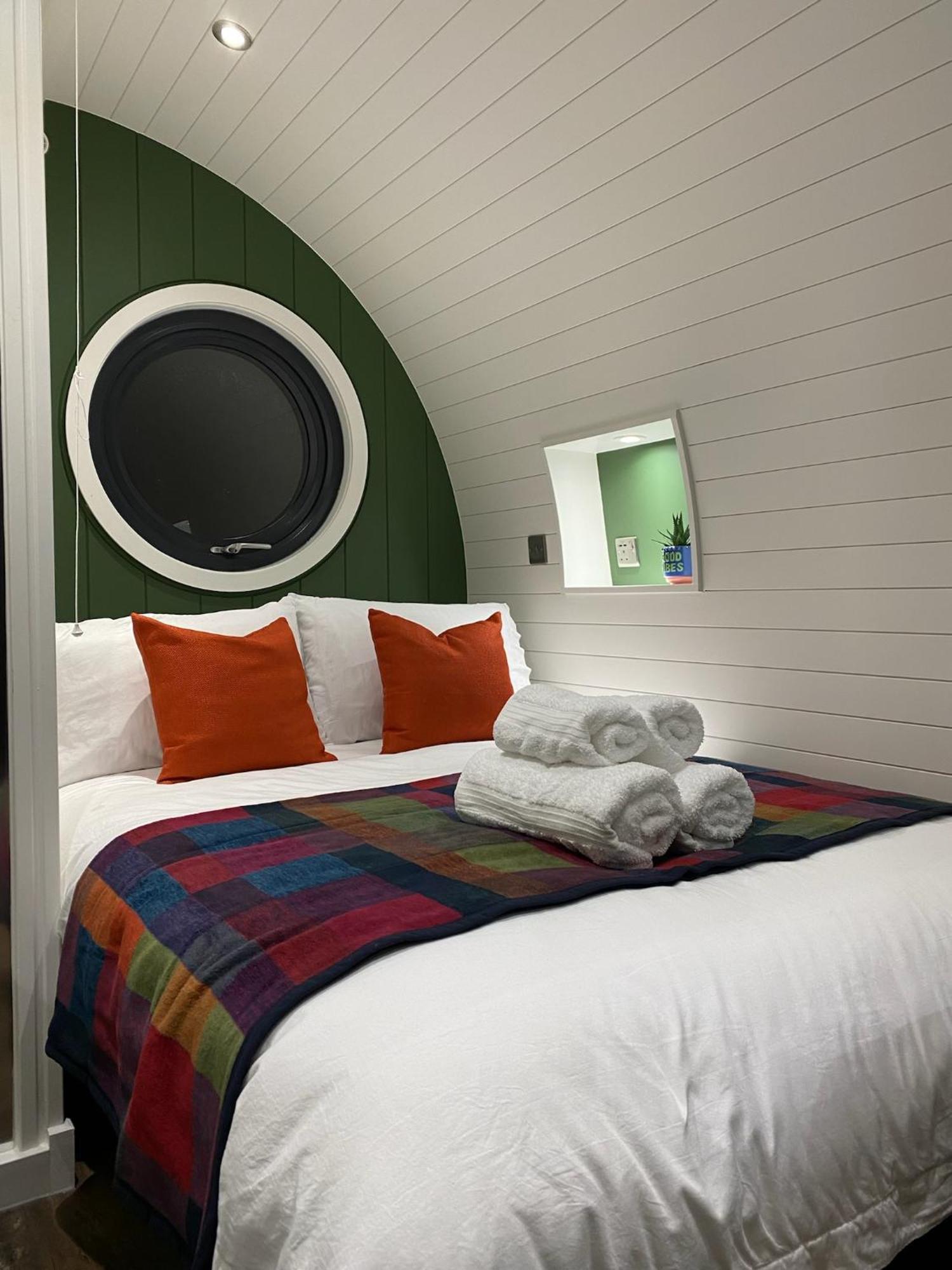 Отель Luxury Glamping In North Yorkshire National Park & Coastal Area Скарборо Экстерьер фото