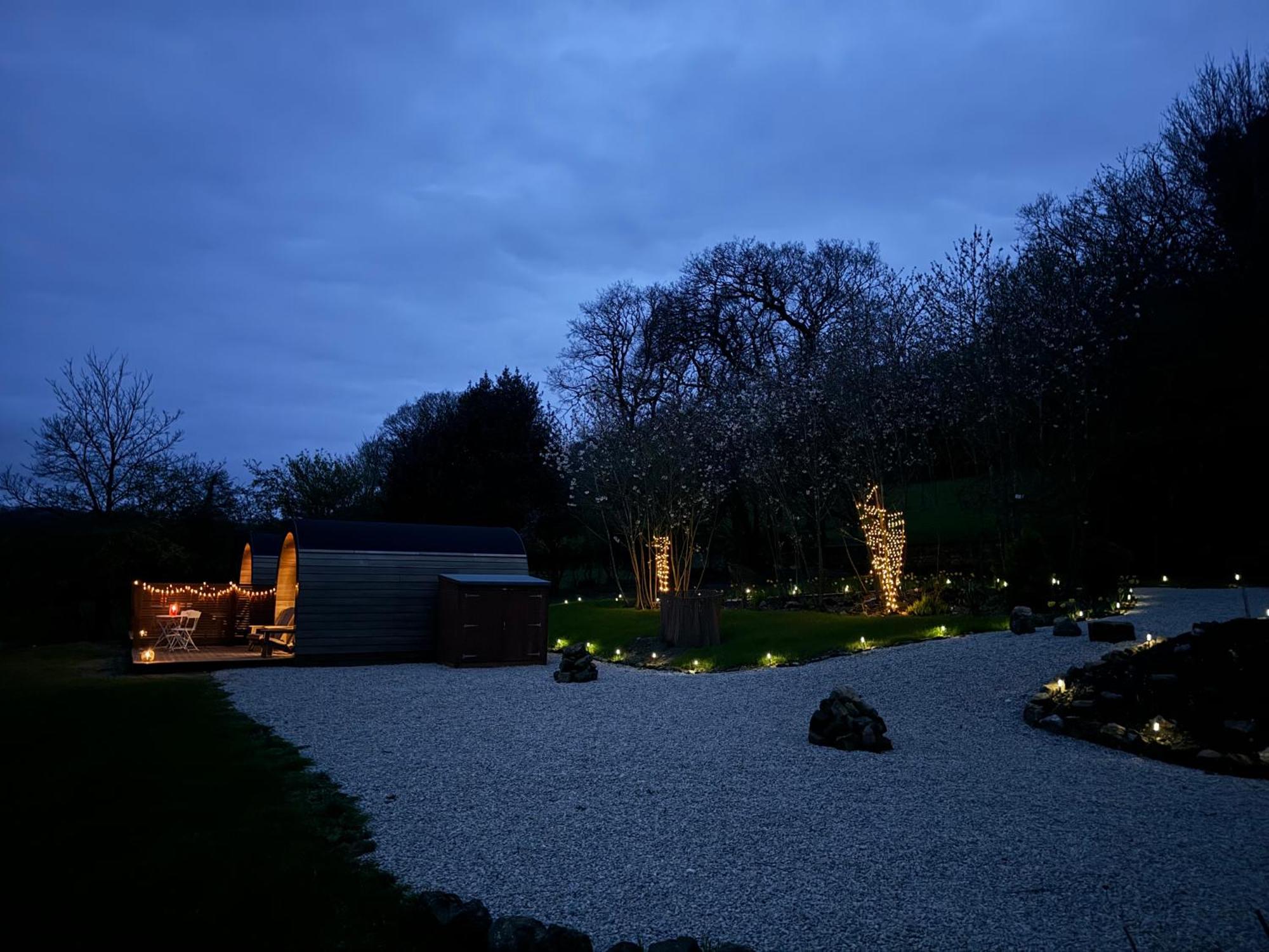 Отель Luxury Glamping In North Yorkshire National Park & Coastal Area Скарборо Экстерьер фото